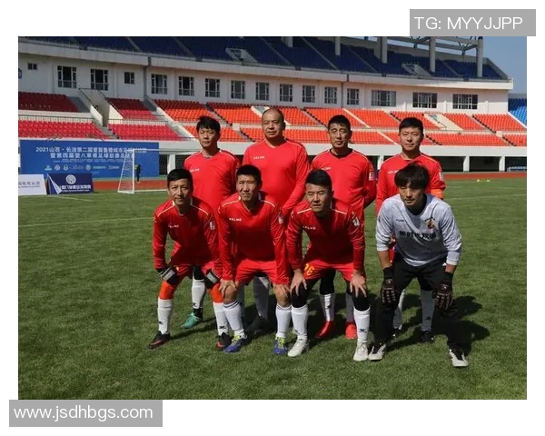 武汉足球队在联合会杯中的默契配合与战术分析展现出强大竞争力